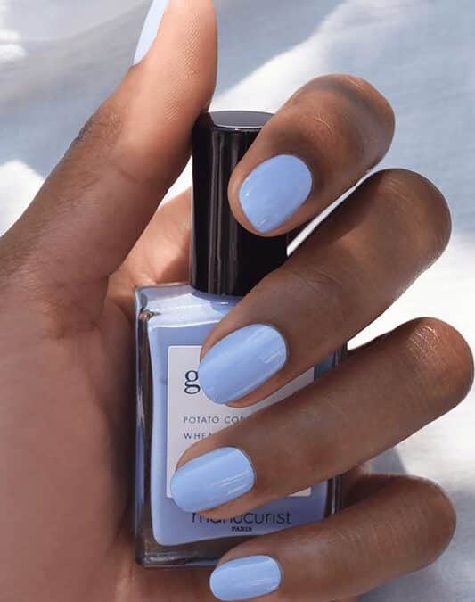 Erreurs à éviter lors du retrait de son vernis semi-permanent