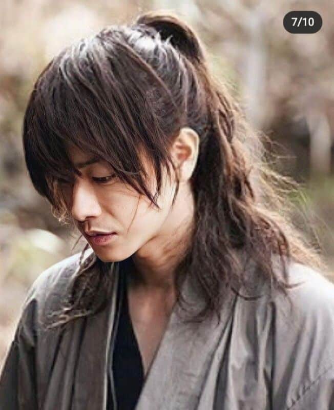 coupe de cheveux samouraï