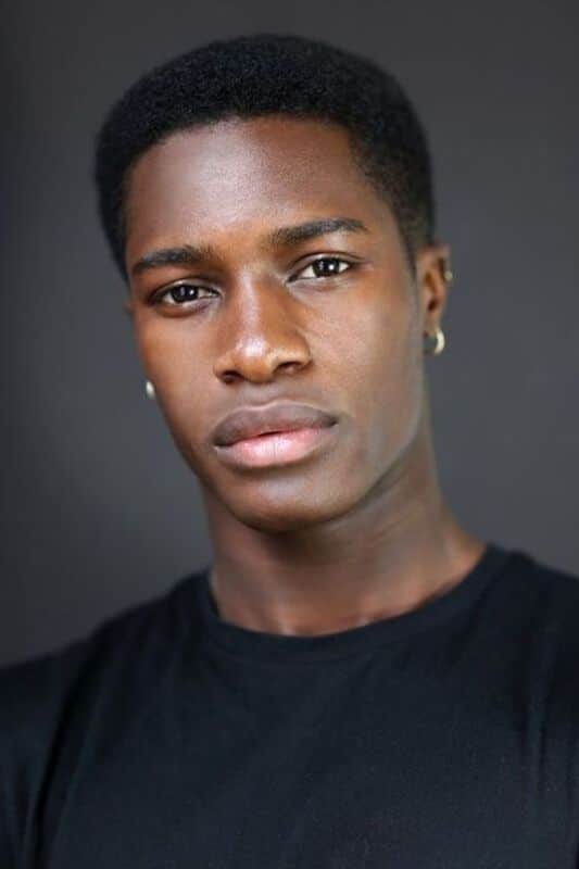 coupe homme cheveux crépus