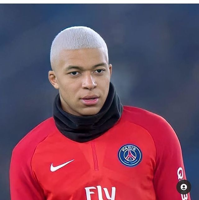 dégradé afro homme